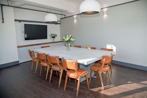 Finsbury Business Centre (01/05/2019)