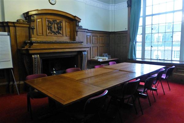 Islington Town Hall (01/05/2019)