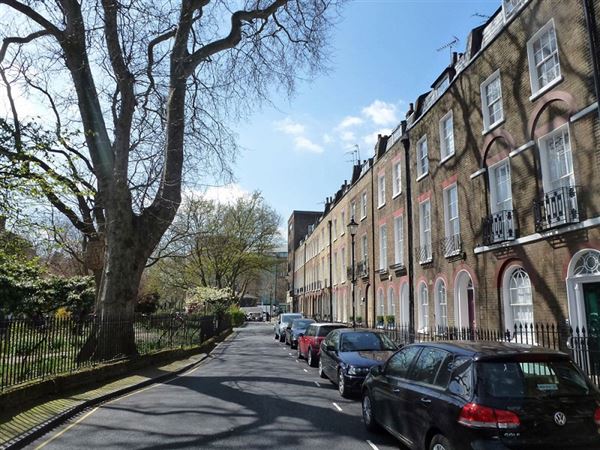 Duncan Terrace and Duncan Terrace Gardens (01/05/2019)