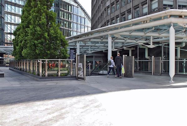Cardinal Place - Park (01/05/2019)