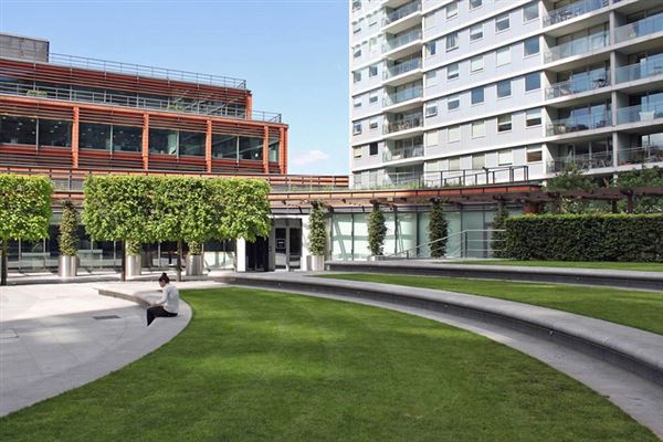Cardinal Place - Park (01/05/2019)