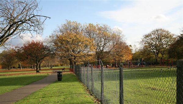 Hendon Park (01/05/2018)