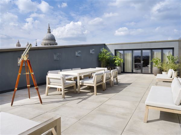 The Westin London City - Presidential Suite Terrace (29/05/2025)